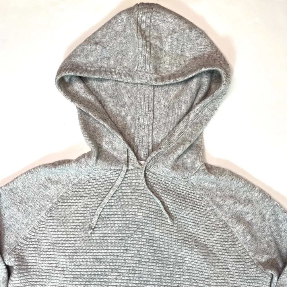 Athleta 100% Cashmere Knit Hoodie Sweater Heather Gray Size X-Small - Picture 4 of 12